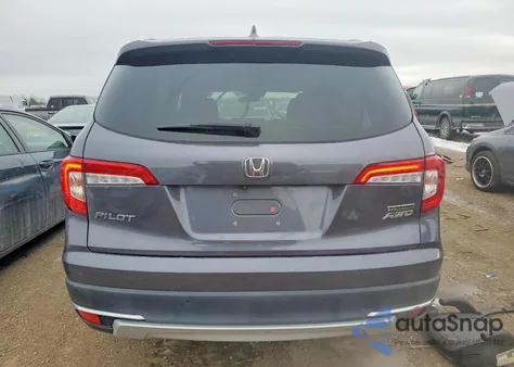 2022 Honda Pilot Touring z USA, uszkodzony, nr VIN 5FNYF6H66NB007749